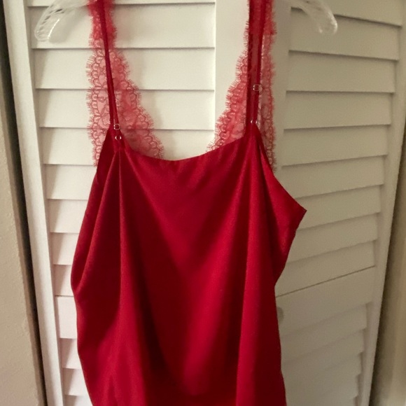 3/$12 Express Red Lace Trim Cami-NWOT - Picture 3 of 7